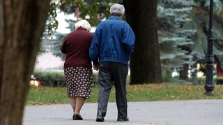 Dôchodky na Slovensku sa zvýšia o dôchodcovskú infláciu