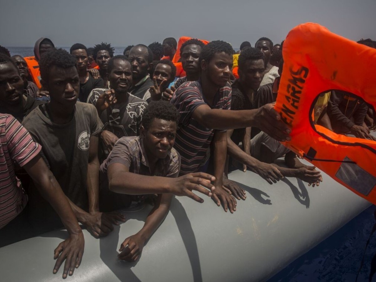 Sedem najväčších fám, ktorými prevádzači klamú migrantov