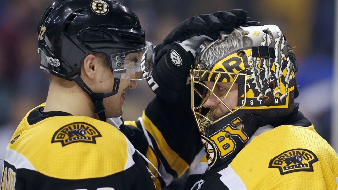 NHL: Chárov Boston si poradil so San Jose, Detroit s Tatarom prehral v Tampe