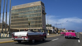 Útok na diplomatov stále nevyšetrujú, podľa Kuby USA nespolupracujú