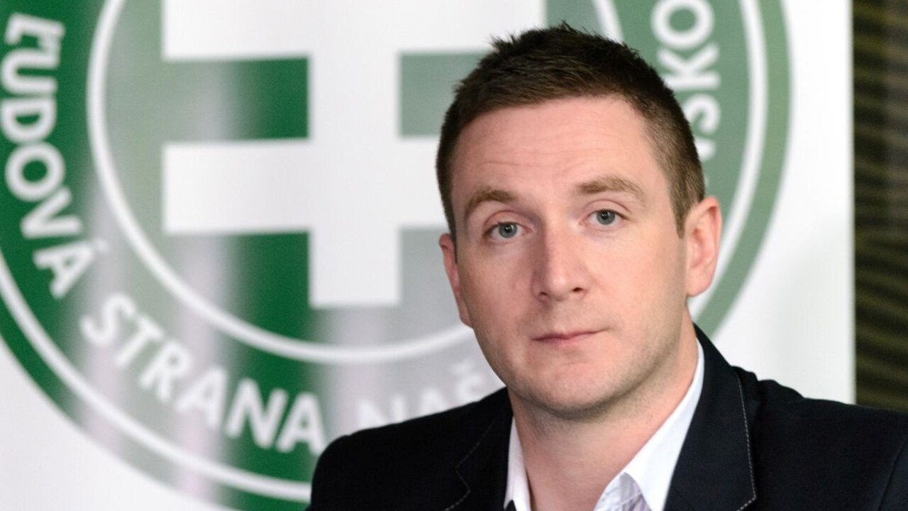 Bránik chce pred voľbami zdiskreditovať ĽSNS, bráni sa Uhrík