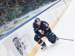 V zostave HC Bratislava sa objavujú známe hokejové osobnosti