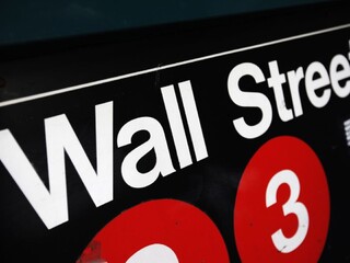 Wall Street akcie 1140 px (SITA/AP)