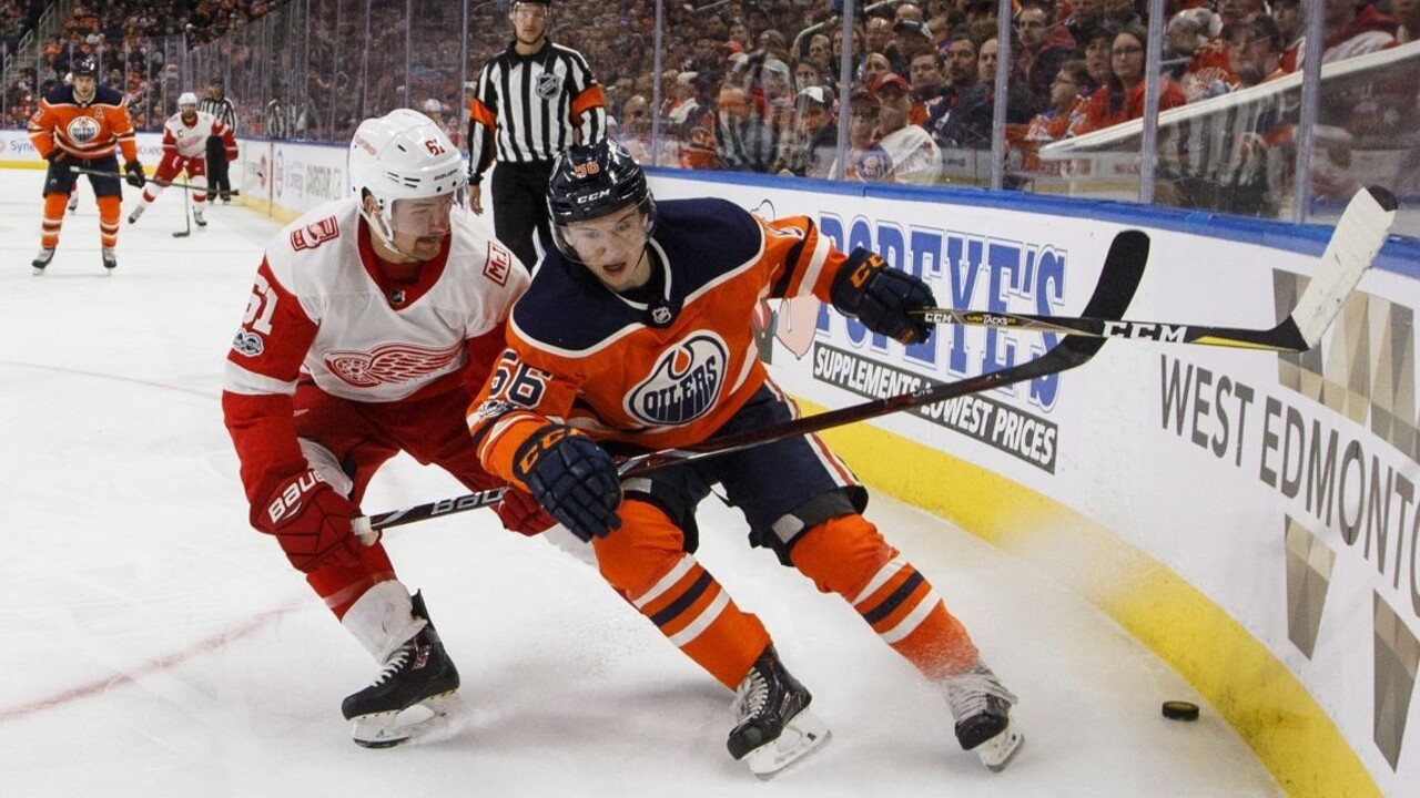 NHL: Mrázekovi sa darilo, Tatar s Pánikom nebodovali