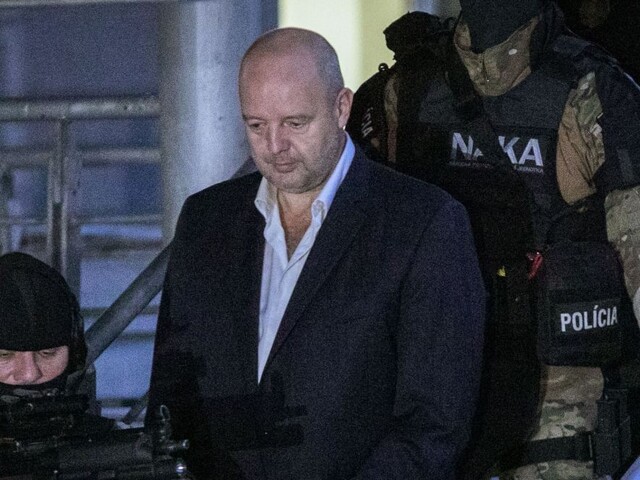 Kováčik mal sprostredkovať Ruskovi kontakt na Černáka, opäť vypovedal