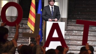 Máme iba jednu cestu stať sa republikou, vyhlásil Puigdemont
