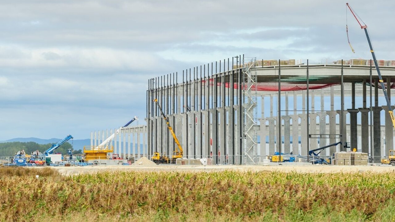 Pri stavbe nitrianskej automobilky objavili záhadný hrob šamana