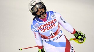 Vlhová zvíťazila v úvodnom slalome sezóny, opäť zdolala Shiffrinovú