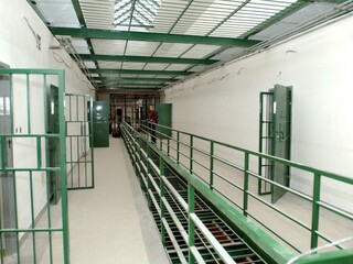 Leopoldov väznica 1140 px ilu (TASR)