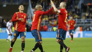 Španielsko rozdrvilo Kostariku, hviezdou zápasu bol Silva