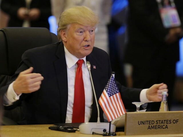 Časť Trumpovho protiimigračného dekrétu by mala opäť platiť