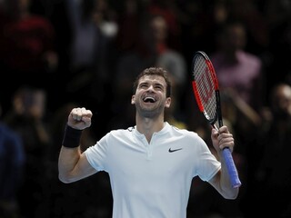 Dimitrov po vyrovnanom zápase triumfoval na turnaji majstrov
