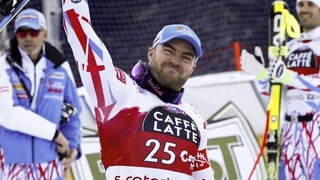 Francúzsky lyžiar David Poisson po páde na tréningu zomrel