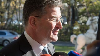 Lajčákovi sa nepozdáva, že Kiska a Danko nekonzultovali prejavy