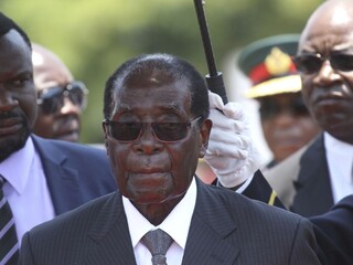 V africkom Zimbabwe zavládlo napätie. Hrozí štátny prevrat?