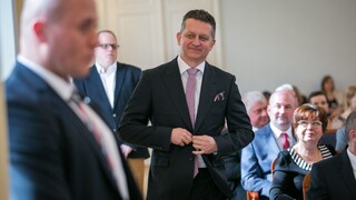 Nikto sa nemusí báť, tvrdí Bastrnák o návrhu poplatkov u lekára