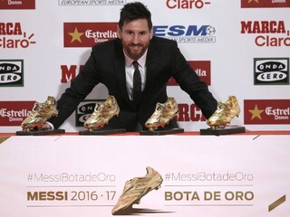 Messi získal štvrtú Zlatú kopačku, vyrovnal Ronaldov rekord