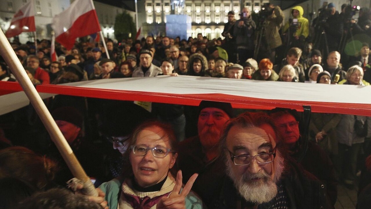 V Poľsku sa konali demonštrácie proti kontroverznej justičnej reforme