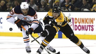 NHL: Boston podľahol doma Edmontonu, Cehlárik nehral