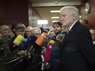 Bavorský premiér je údajne pripravený odísť z funkcie