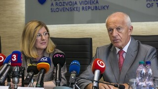 Vajíčka a maslo pri kontrole obstáli, problémové je ovocie