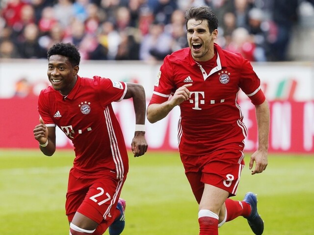 Základná časť Ligy Majstrov vrcholí, Bayern sa chystá na PSG