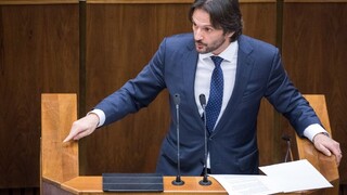 Kaliňáka neodvolali. Zostáva vo funkcii ministra vnútra