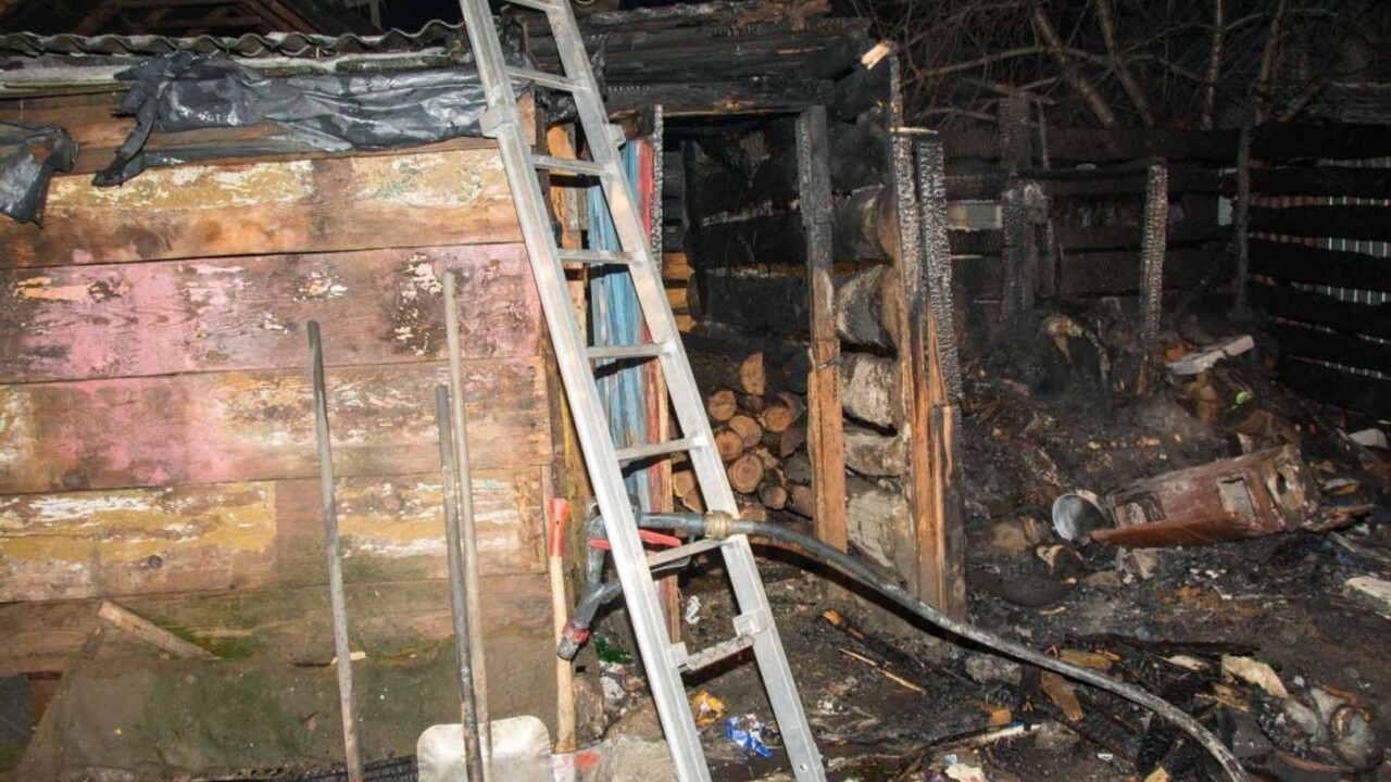 V zhorenom domci v šarišskej osade našli dve bezvládne telá