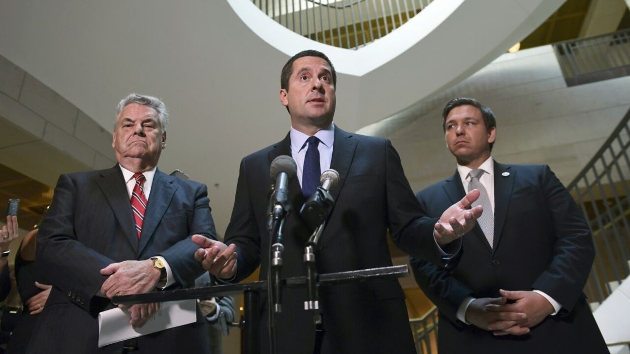 Člena Trumpovho tímu zbavili podozrení z prezradenia utajovaných informácií