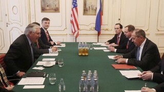 Lavrov sa stretol s Tillersonom, nátlak na KĽDR označil za neprípustný