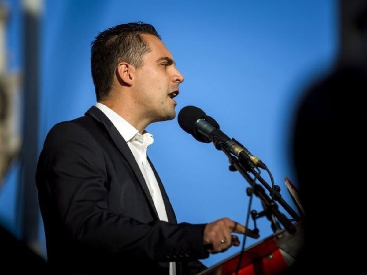 Jobbik žiada o pomoc. Pokutu chce pokryť z verejnej zbierky