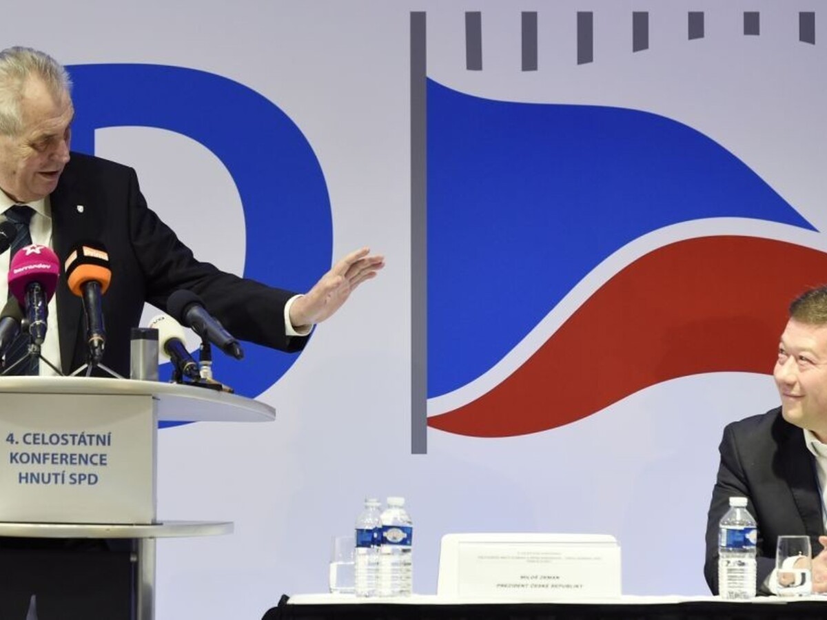 Váš program je rozporný, zrovnajte si to v hlave, odkázal Zeman Okamurovi