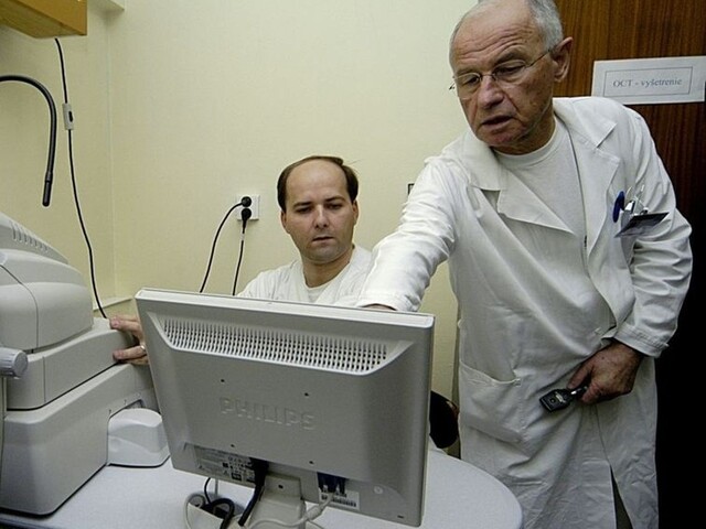 Elektronizácia zdravotníctva je unáhlená, sťažujú sa odborári