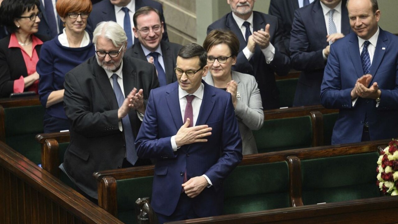 Poľský parlament vyslovil dôveru novému premiérovi
