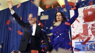 V ostro sledovaných voľbách utrpel Trump prekvapivú porážku