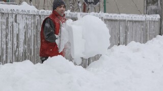 Sever sa spamätáva z kalamity, Jasná počíta desaťtisícové škody
