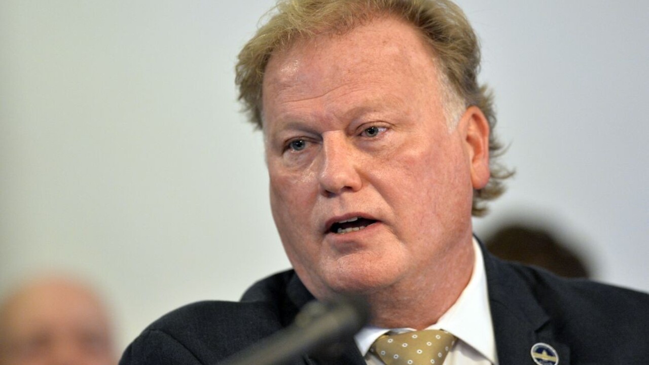 Obviňovali ho, že obťažoval tínedžerku. Republikán sa zastrelil