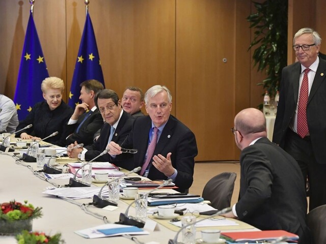Ukončili prvé rozvodové rokovania, brexit je v ďalšej fáze