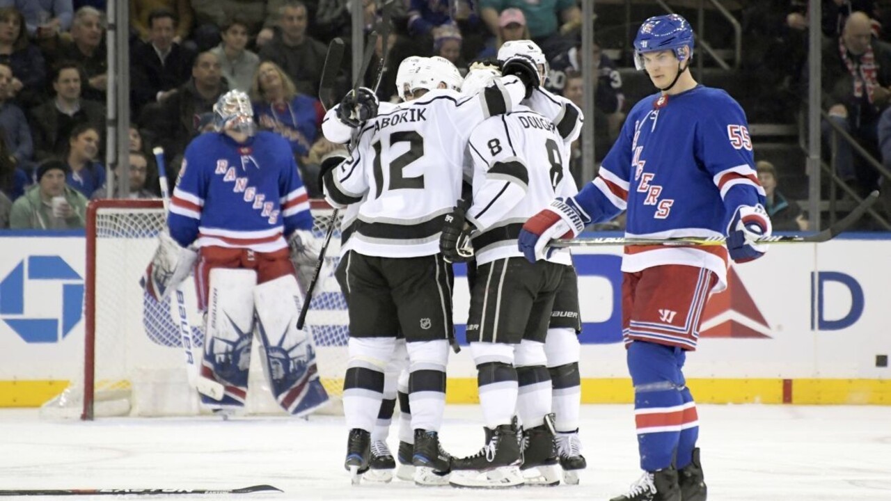 NHL: Gáborík oslávil tisícku zápasov gólom a asistenciou, skóroval aj Tatar