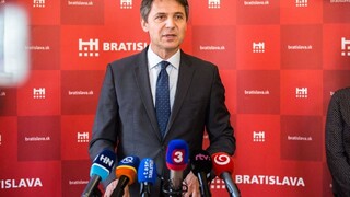 Bratislava dopláca na dlhé rozhodovacie procesy, tvrdí Nesrovnal