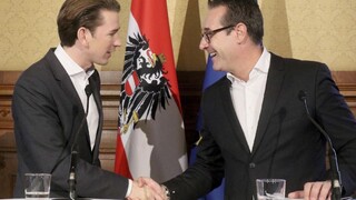 Predsedovia strán oznámili prezidentovi dohodu o sformovaní vlády