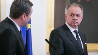 Ruský šampión si pred Vianocami zahrá šach s Kiskom i Dankom