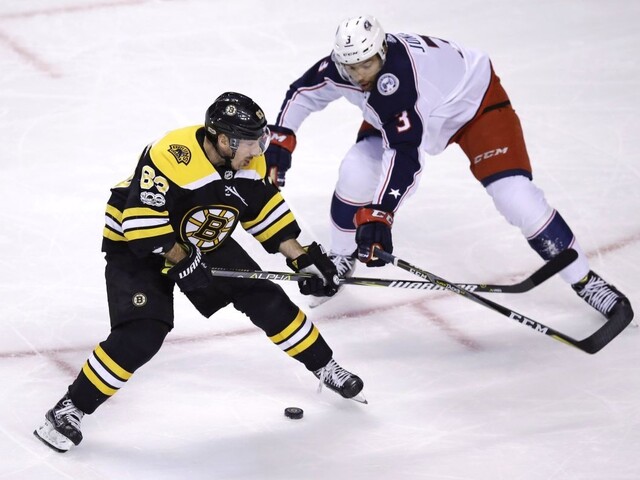 NHL: Boston jednoznačne zdolal Columbus, Chára má asistenciu