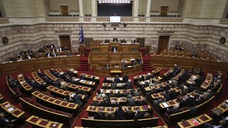 Gréci schválili posledný rozpočet v rámci záchranného programu