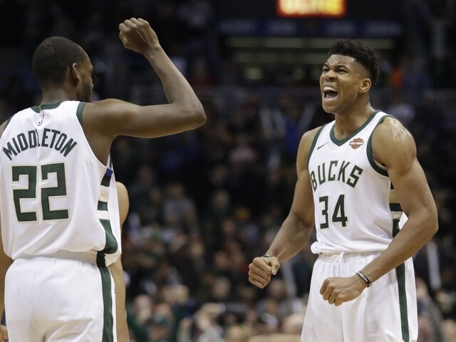 NBA: Milwaukee a Washington víťazne, Curry blízko k návratu