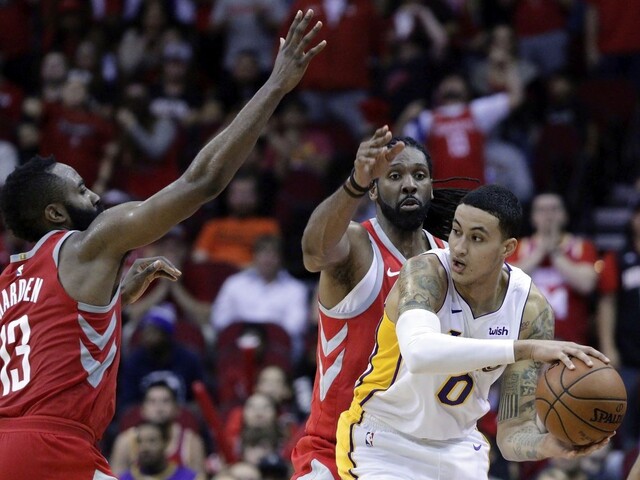 NBA: Lídri konferencií utŕžili prehry, Rockets skončil s víťaznou sériou