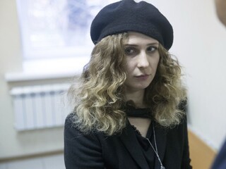 Členku Pussy Riot potrestali, musí pracovať pre komunitu