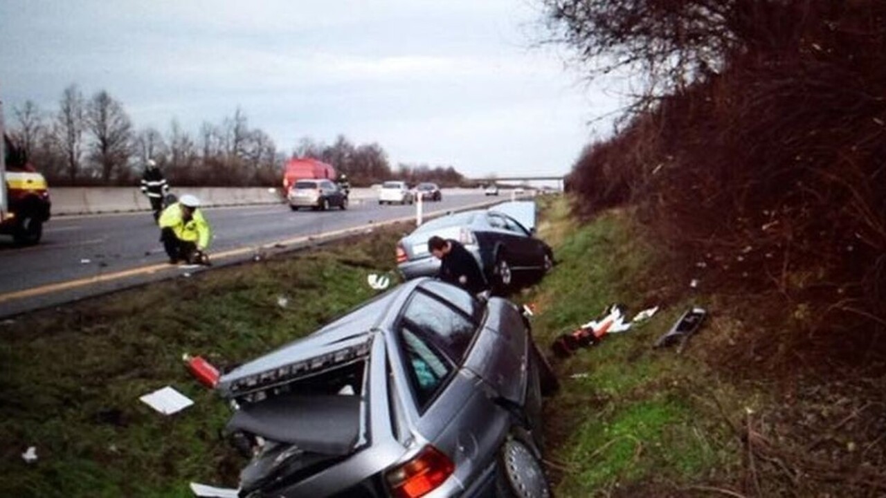 Vážna dopravná nehoda pri Senci si vyžiadala jednu obeť