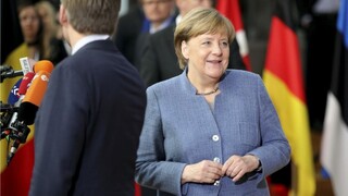 Popularita nemeckej kancelárky klesá, želajú si jej odstúpenie
