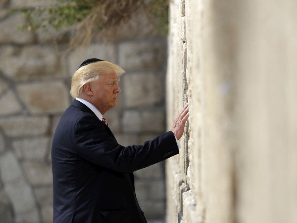 Pri Múre nárekov má vzniknúť stanica Donalda Trumpa
